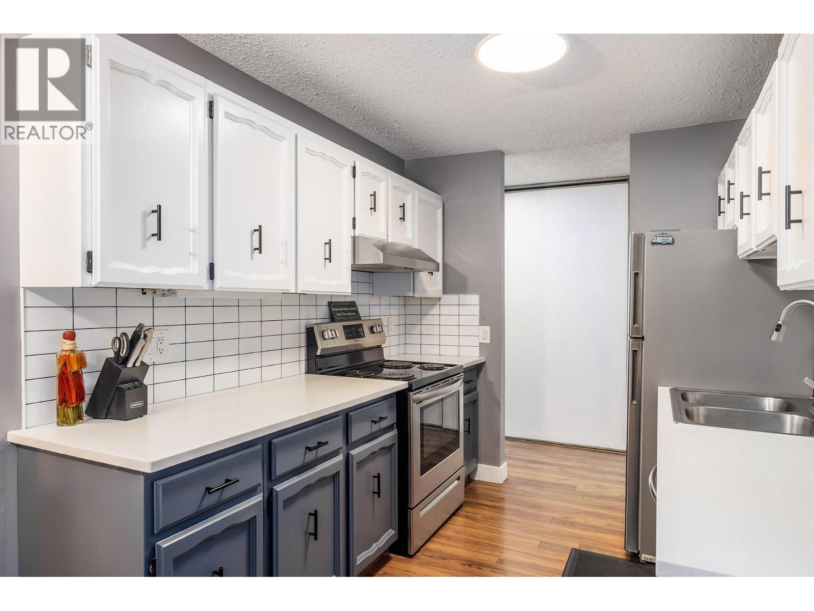 555 Rowcliffe Avenue Unit# 307, Kelowna