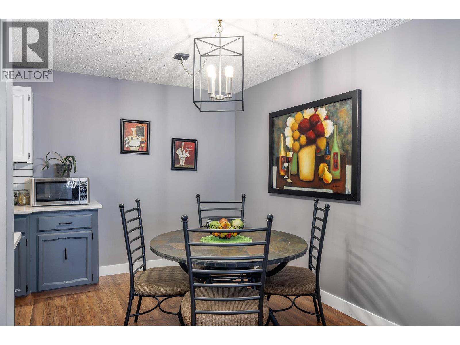 #307 555 Rowcliffe Avenue - 21