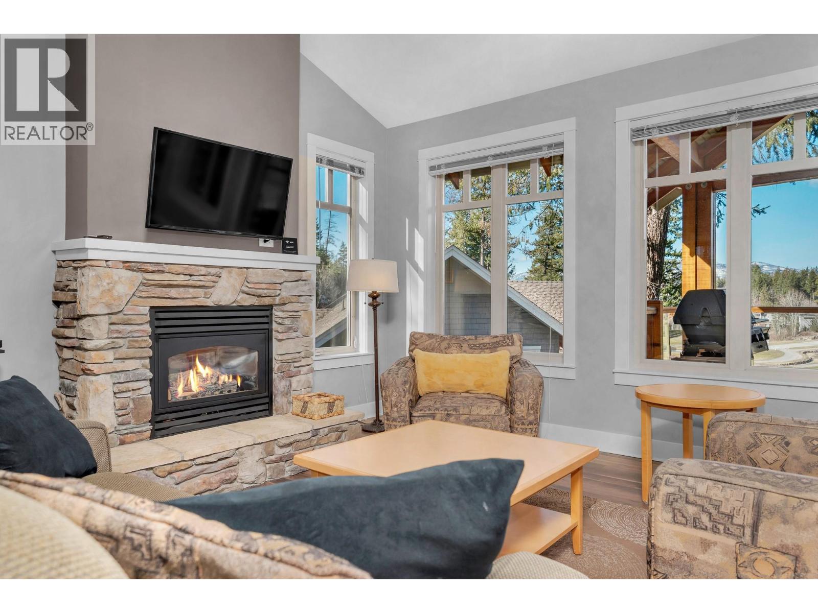 251 Predator Ridge Drive Unit# 14, Vernon