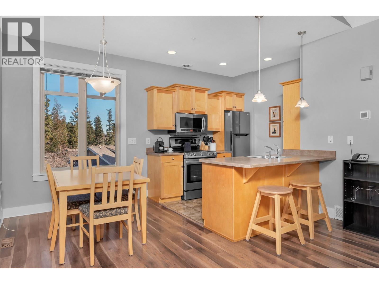 251 Predator Ridge Drive Unit# 14, Vernon