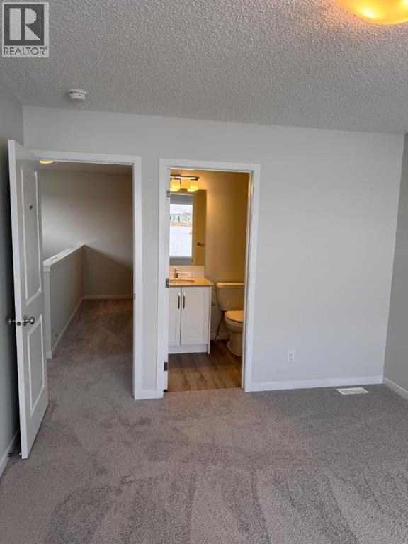 Single Family House for Sale in  Setonvista Gate SE Seton Calgary 