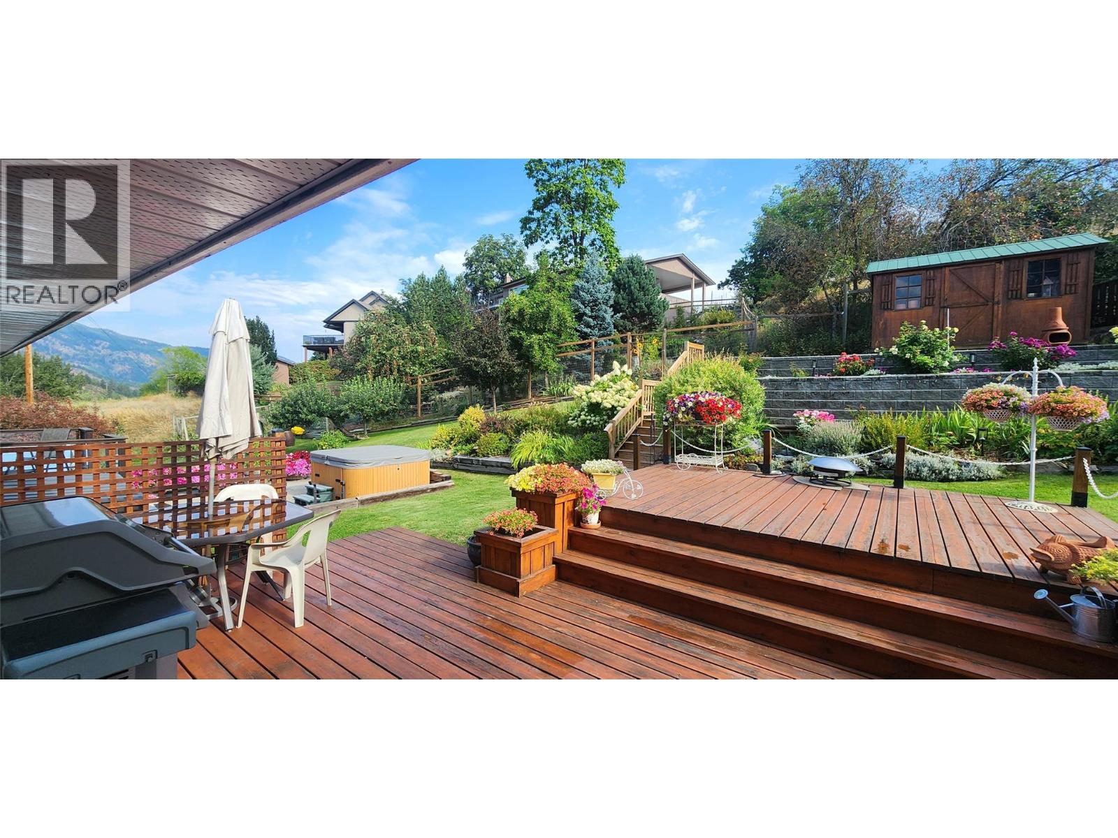 7389 VALLEY HEIGHTS DRIVE - 39