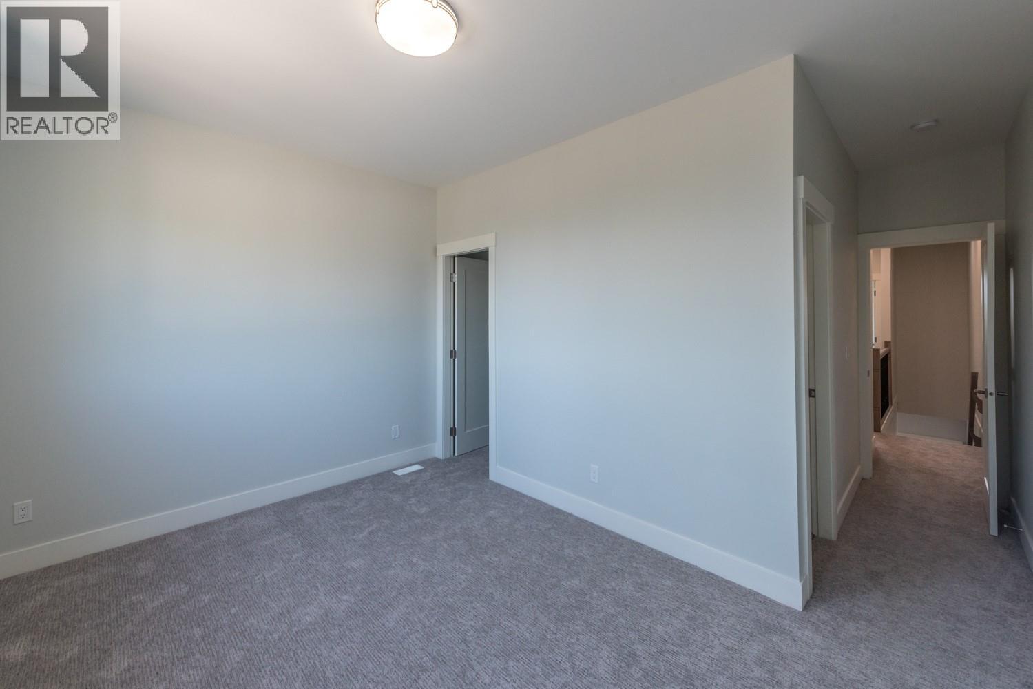 #101 742 kamloops Avenue - 5