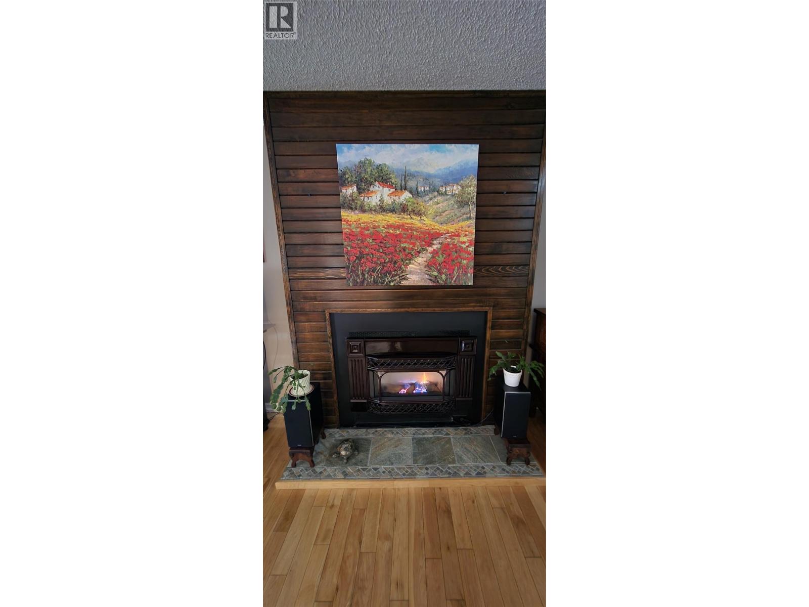 7389 VALLEY HEIGHTS DRIVE - 8