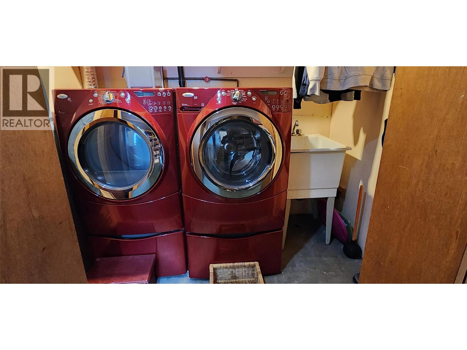 7389 VALLEY HEIGHTS DRIVE - 25