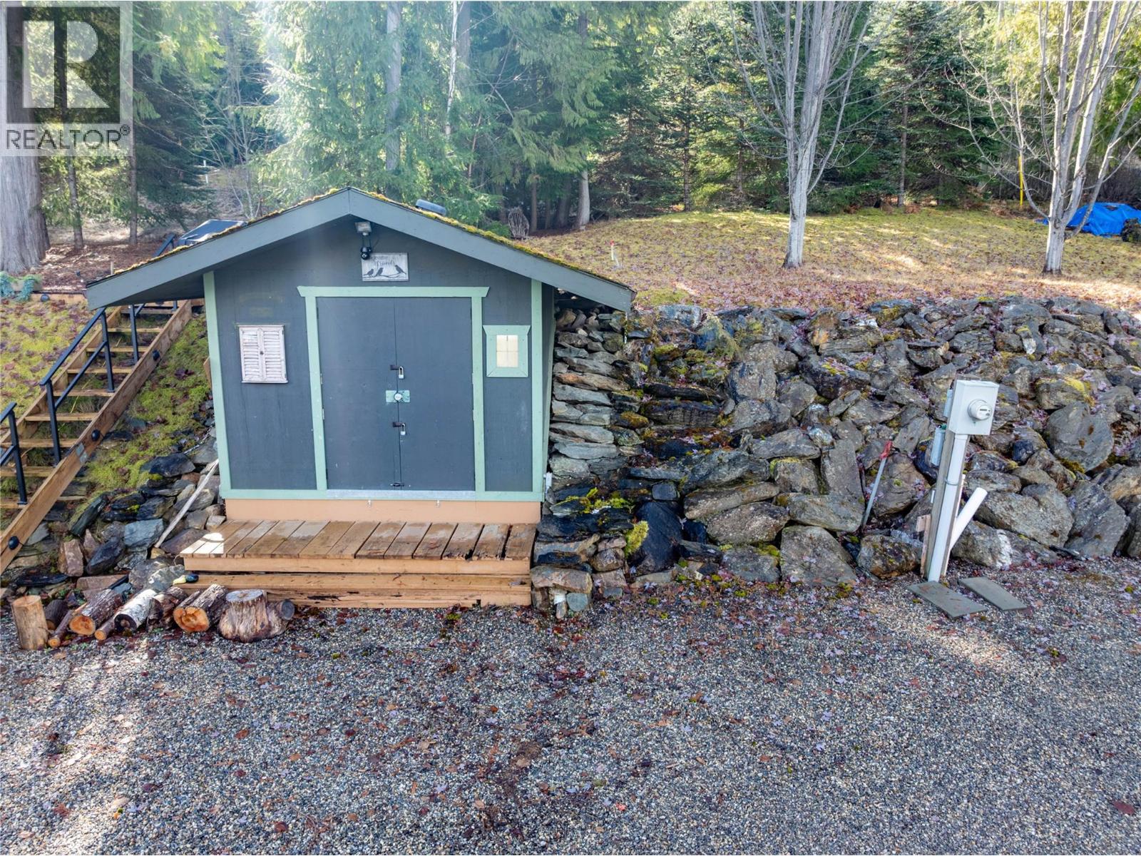  6421 Eagle Bay Road, Eagle Bay