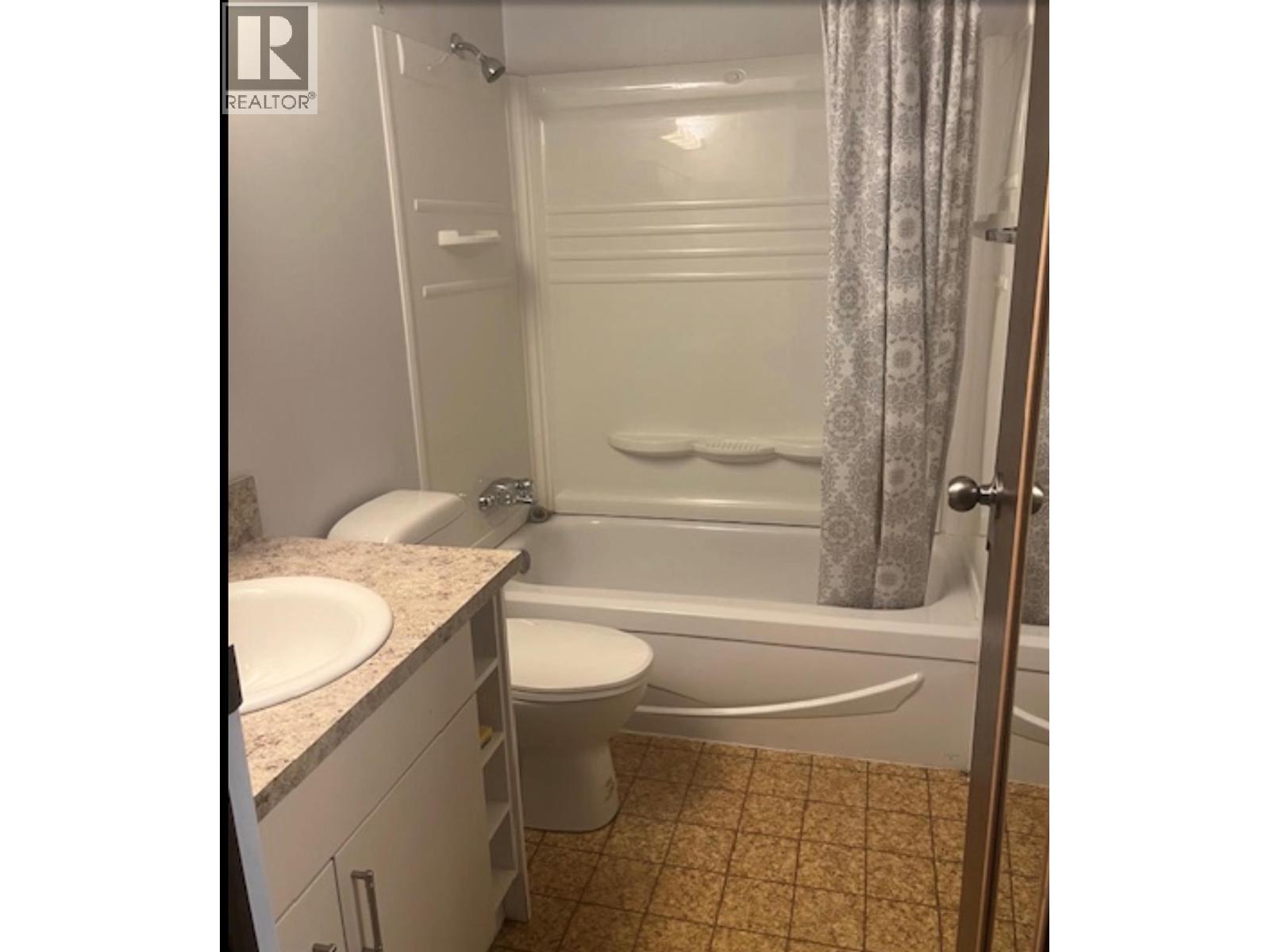 150 Skaha Place Unit# 213, Penticton