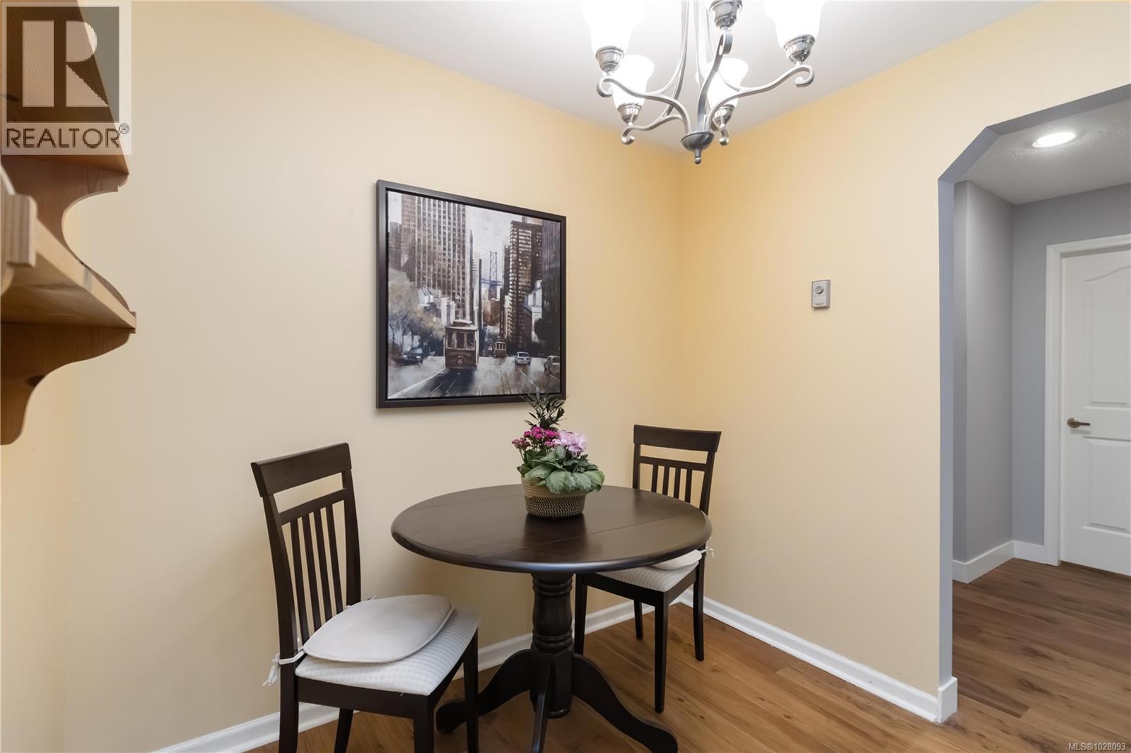 201 2311 Mills Road, Sidney