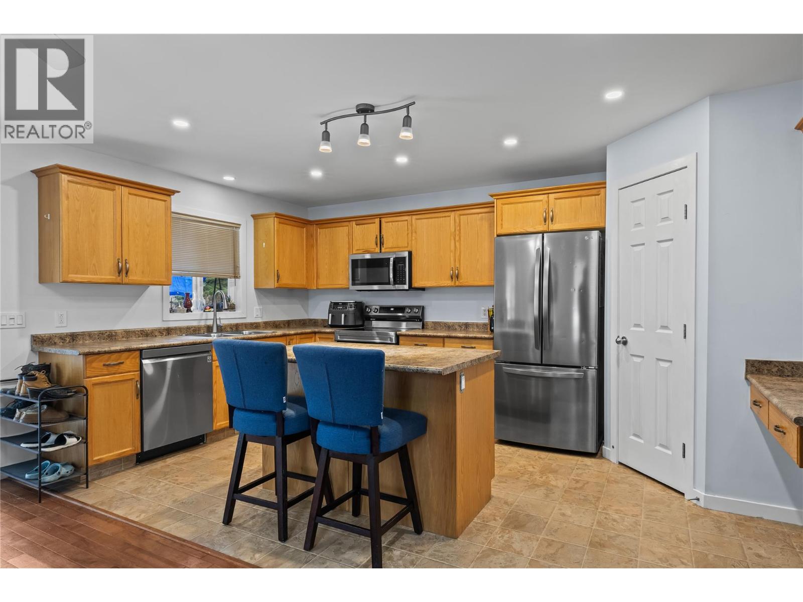  2010 Porcupine Court, Westbank