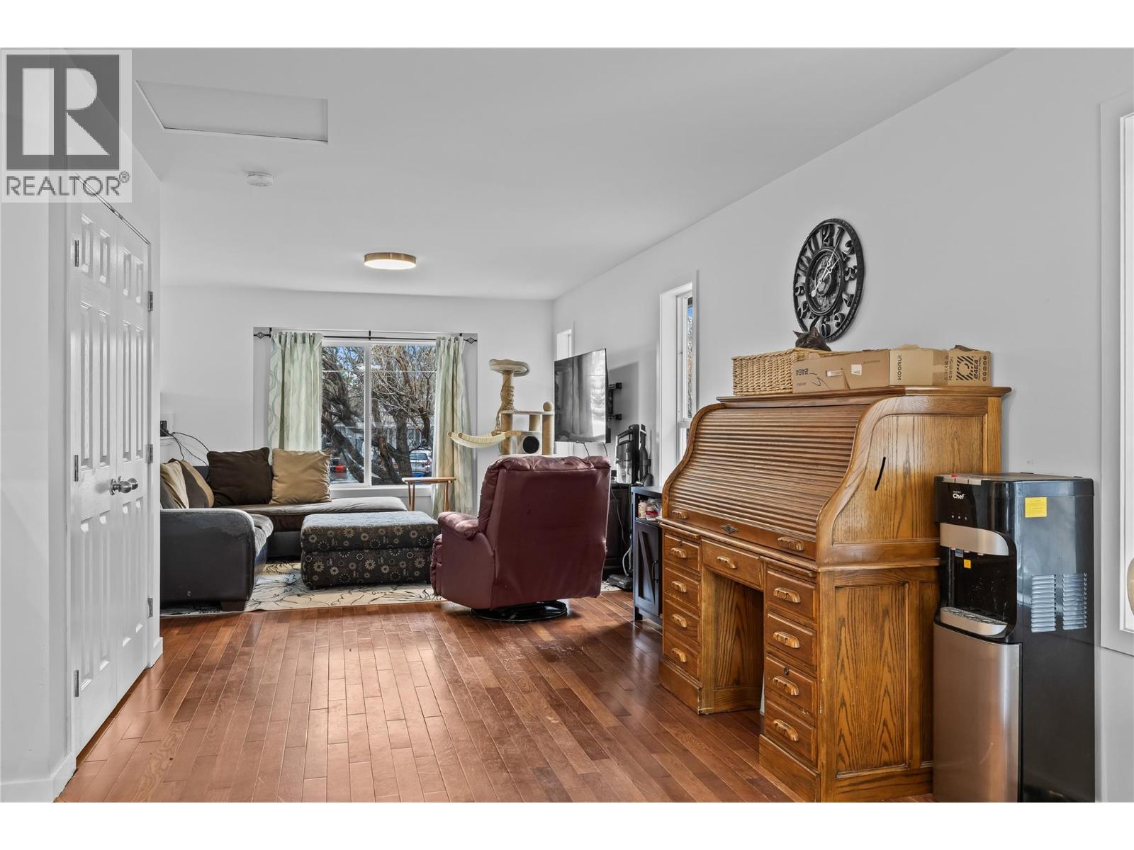  2010 Porcupine Court, Westbank