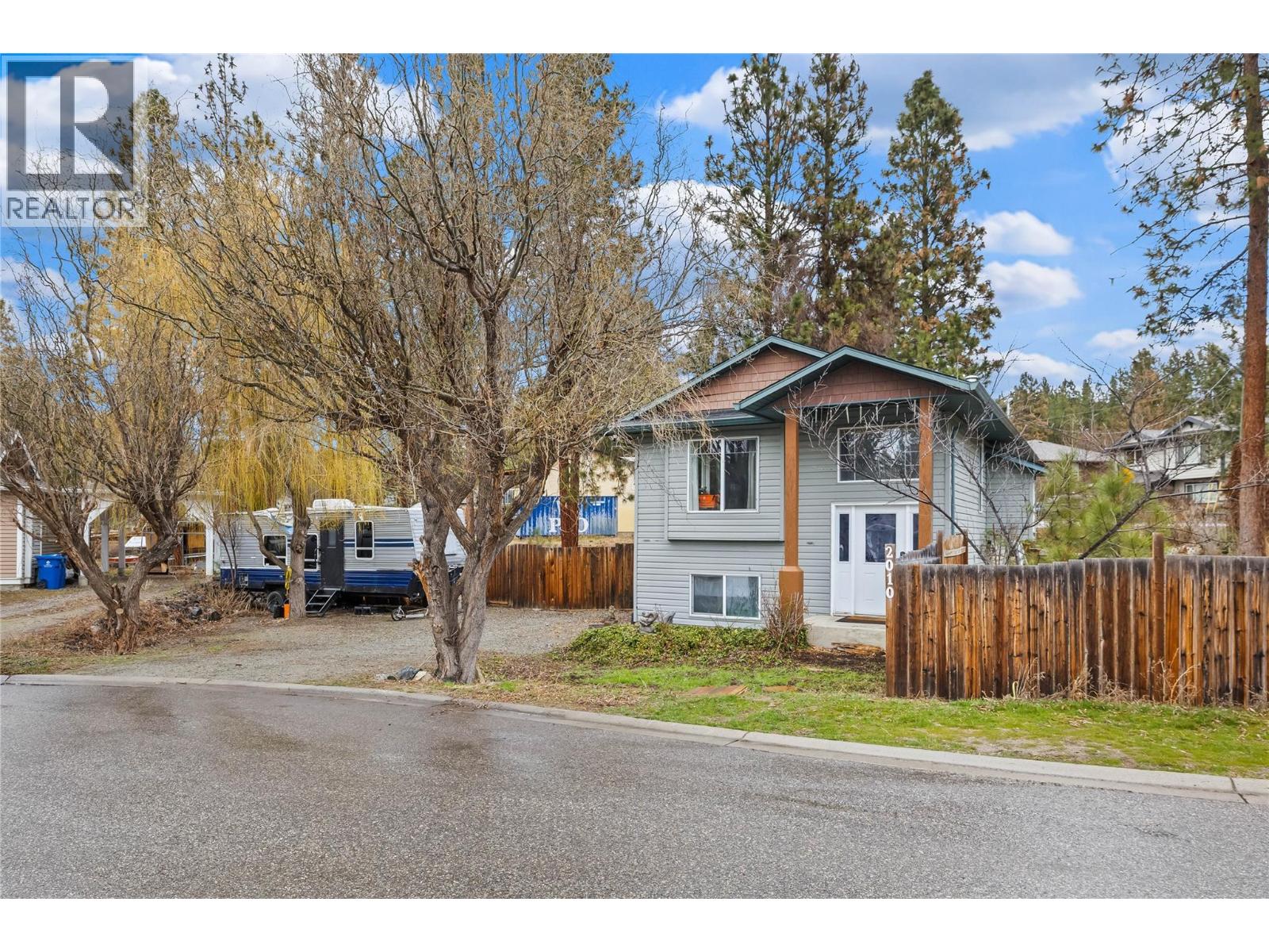  2010 Porcupine Court, Westbank