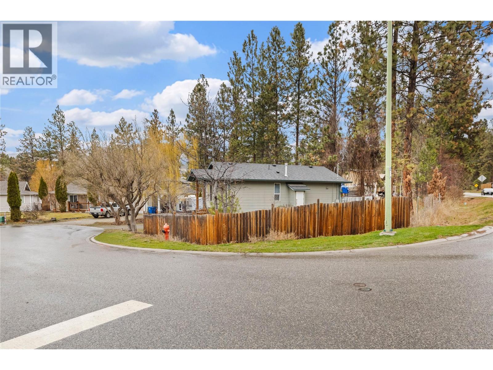  2010 Porcupine Court, Westbank