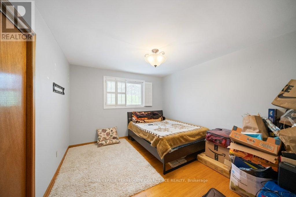 473 HOUNSLOW AVENUE - 13