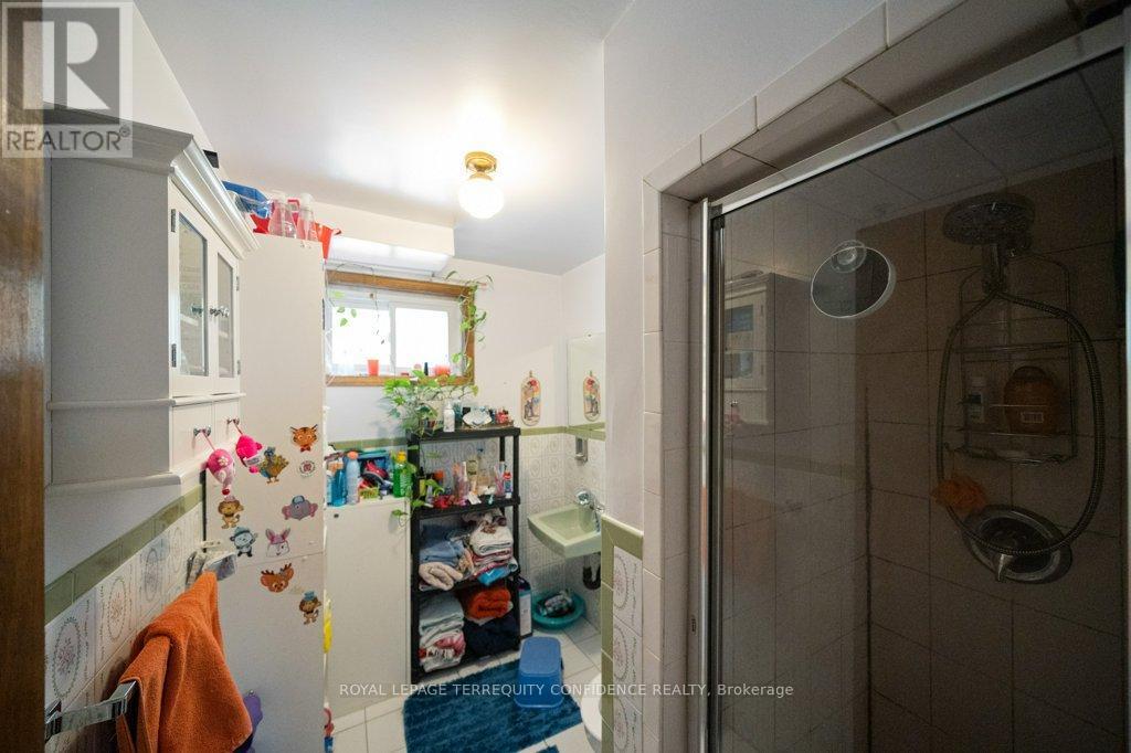 473 HOUNSLOW AVENUE - 19