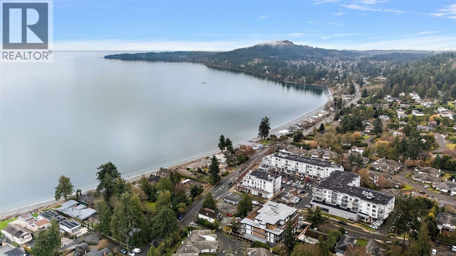 #309 5120 Cordova Bay Rd - 1