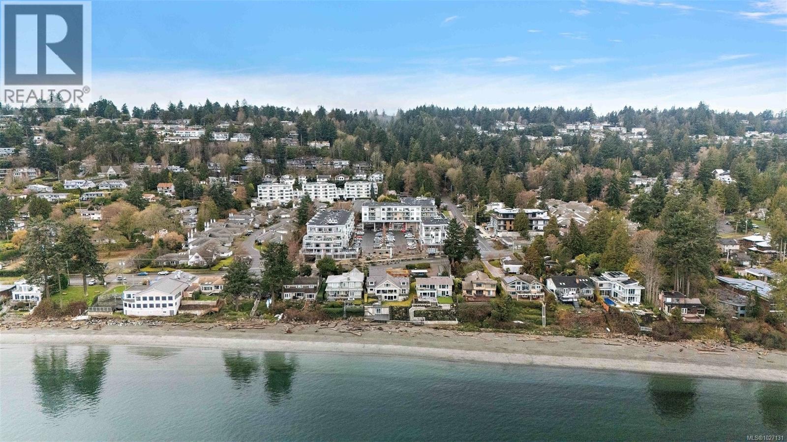 #309 5120 Cordova Bay Rd - 30