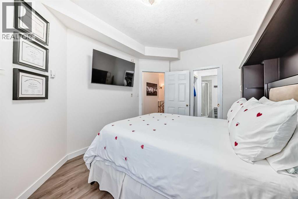 Single Family House Multi-level for Sale in   Erlton Street SW Erlton Calgary 