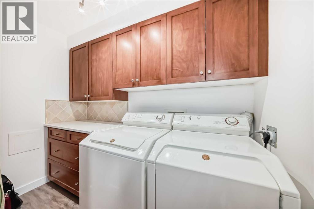 Single Family House Multi-level for Sale in   Erlton Street SW Erlton Calgary 