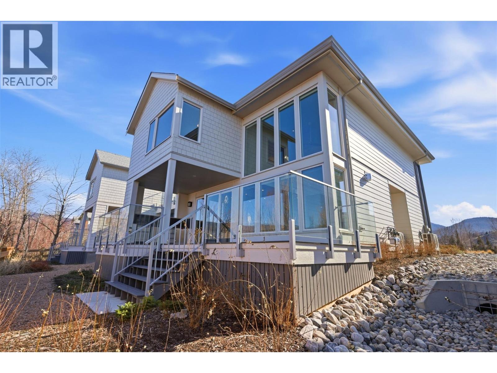 3080 Landry Crescent, Summerland