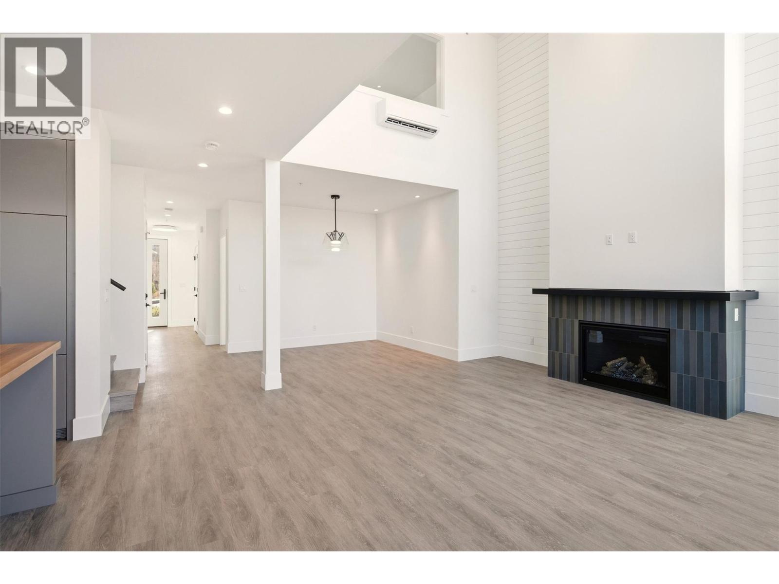 3080 Landry Crescent, Summerland