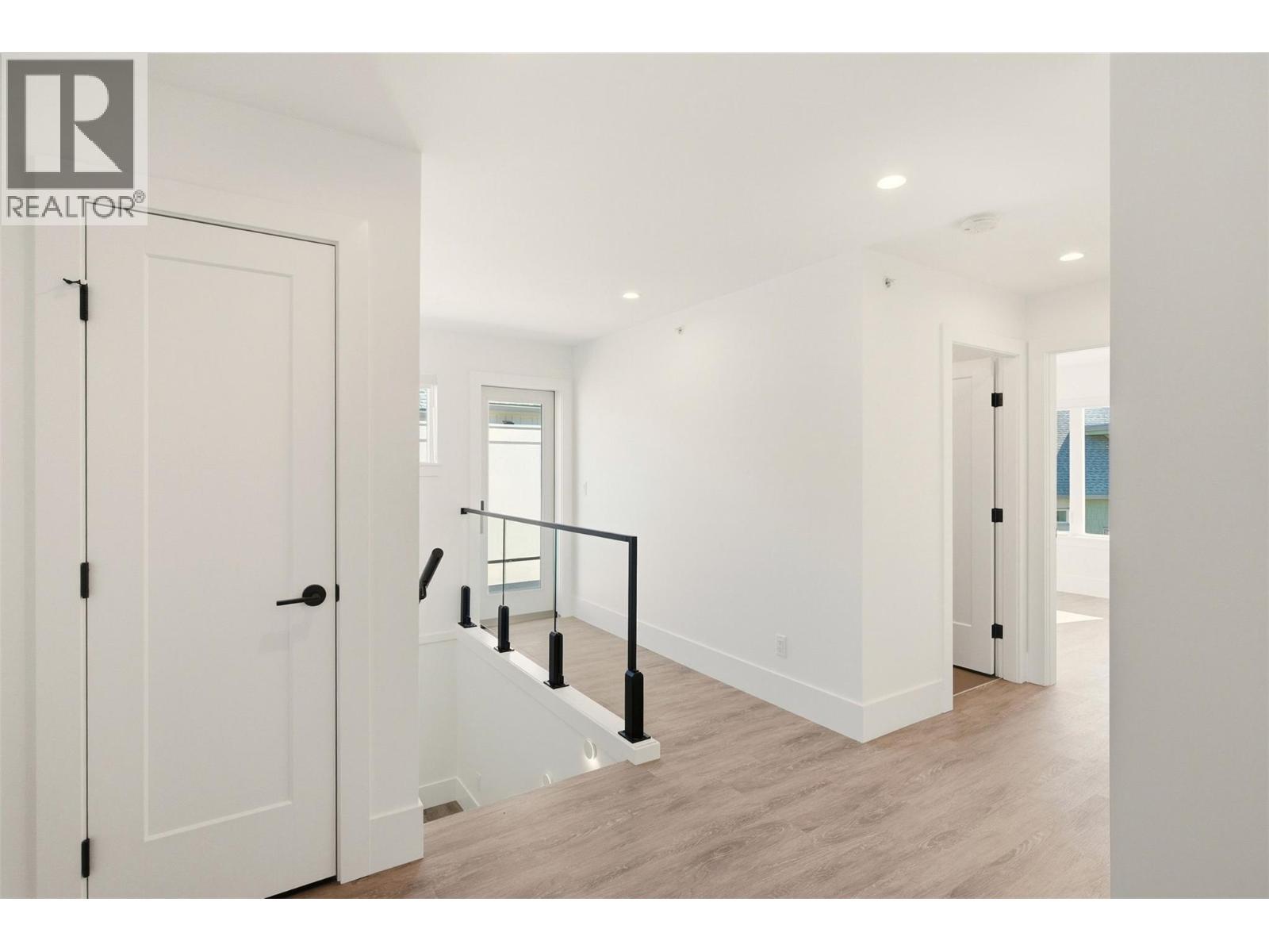 3080 Landry Crescent, Summerland