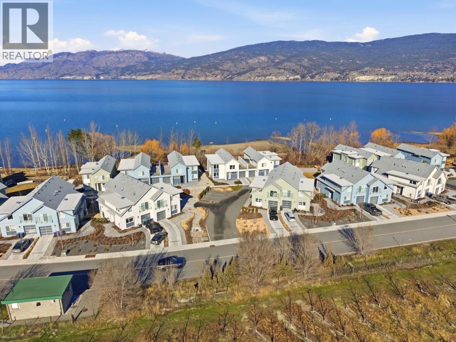 3080 Landry Crescent, Summerland