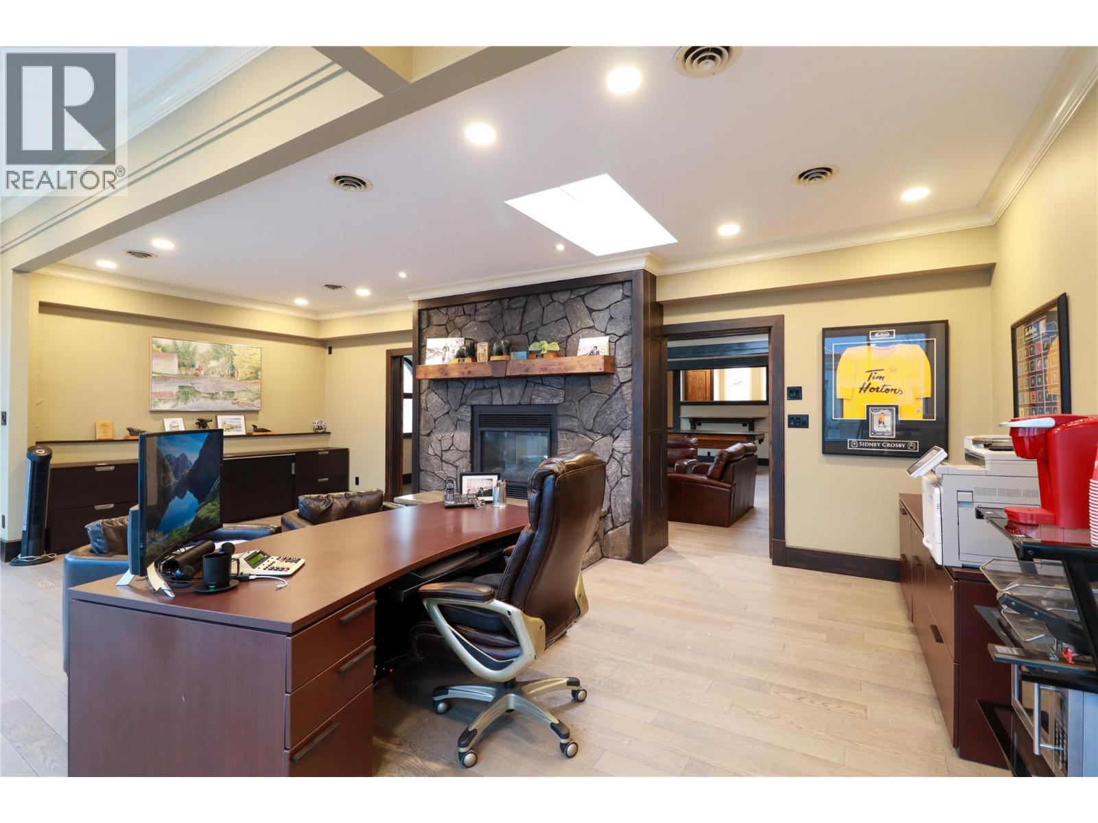 202 MAIN Street Unit# 201, Penticton