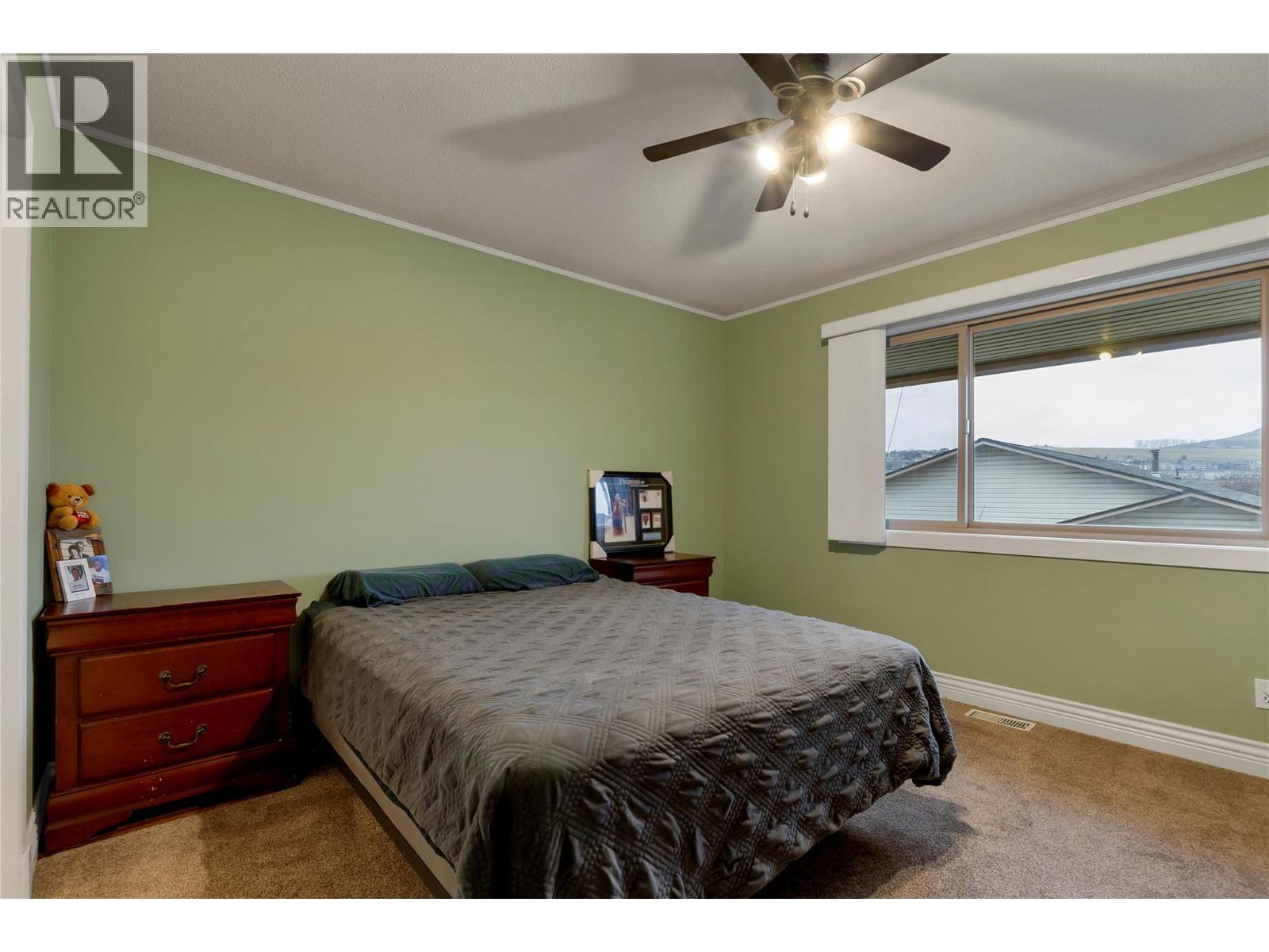 #34 4303 27 Avenue - 17