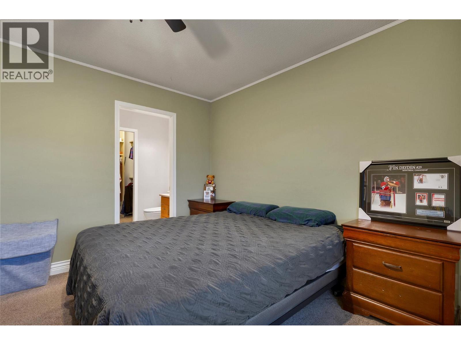 #34 4303 27 Avenue - 18