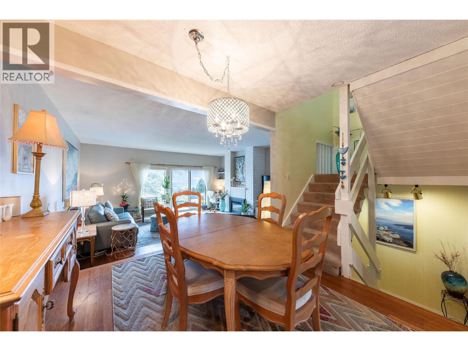 8 1555 Summit Drive, Kamloops