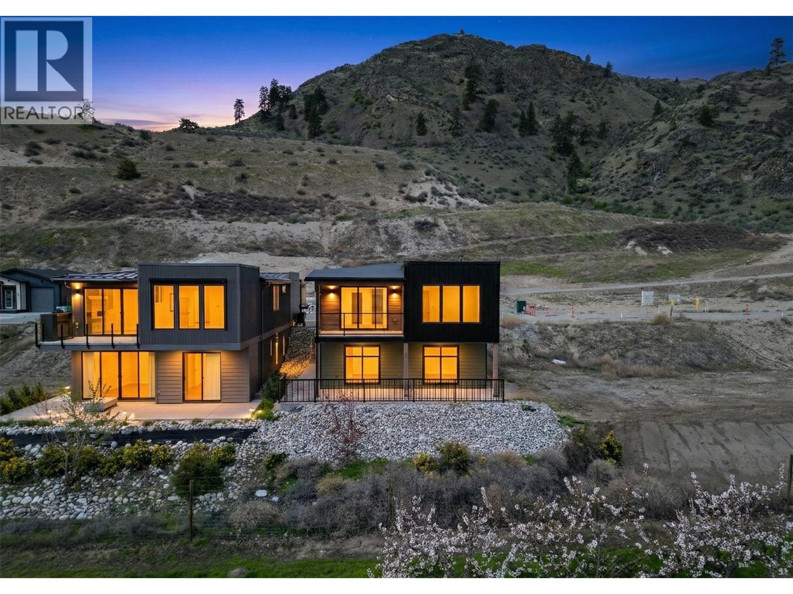 1217 Copper Road, Oliver