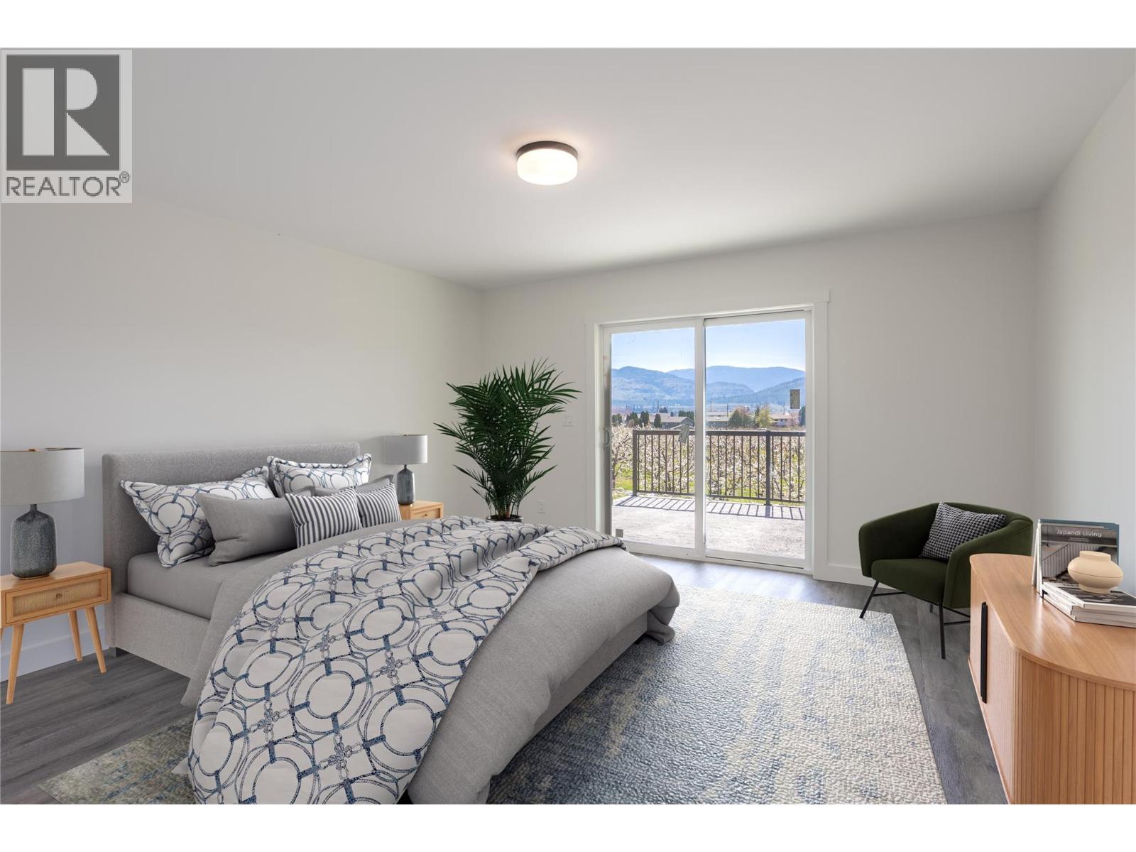 1217 Copper Road, Oliver