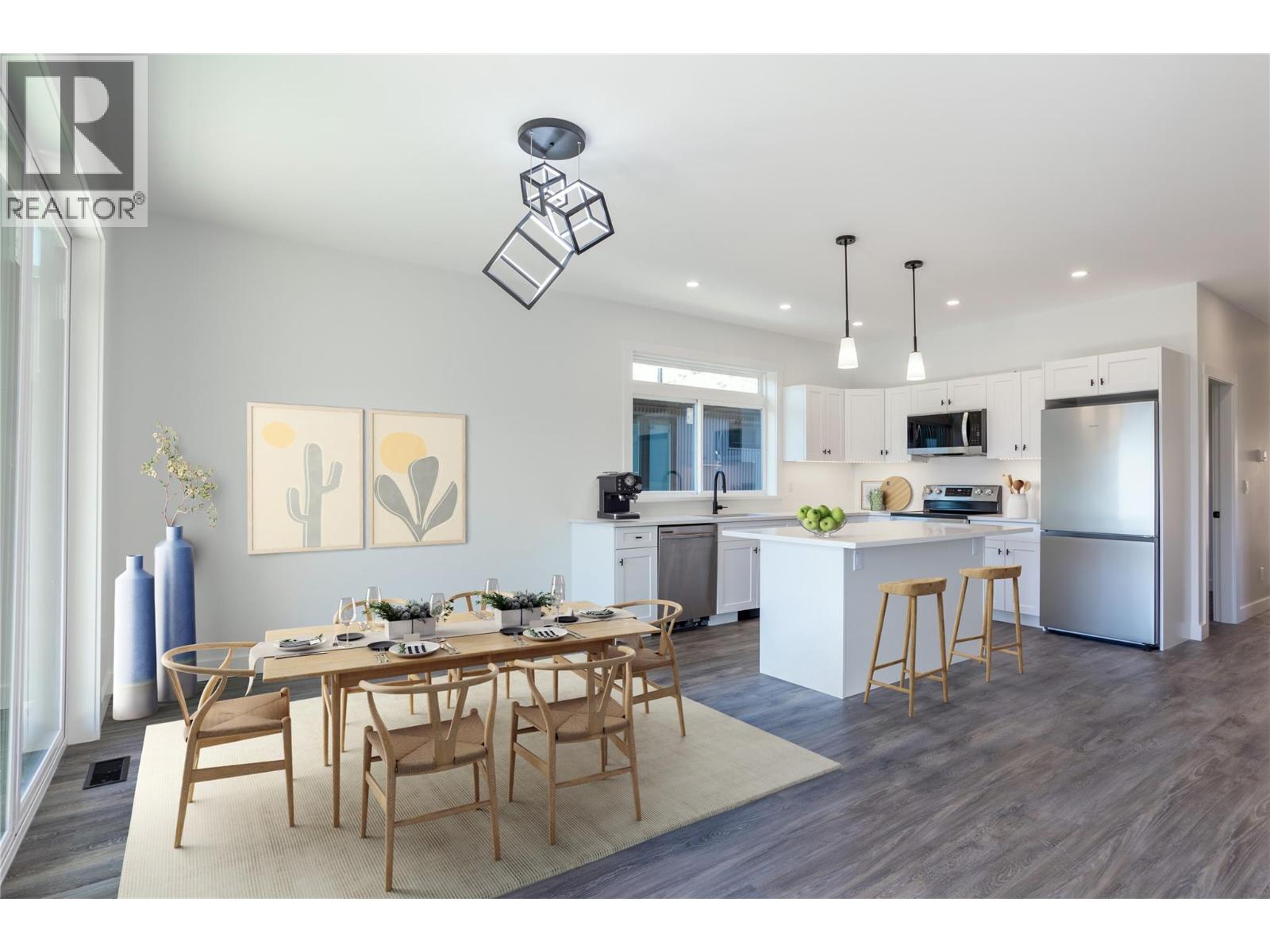 1217 Copper Road, Oliver