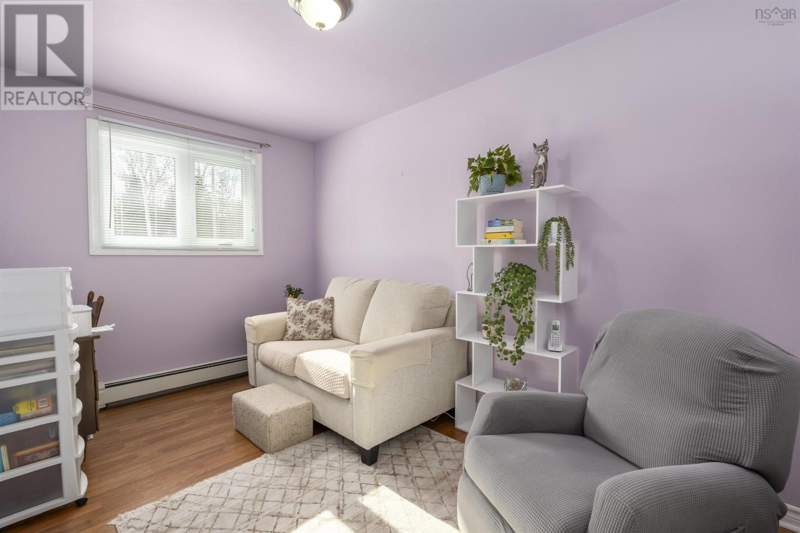 Property 20 of 28 of 39 Franklyn Drive