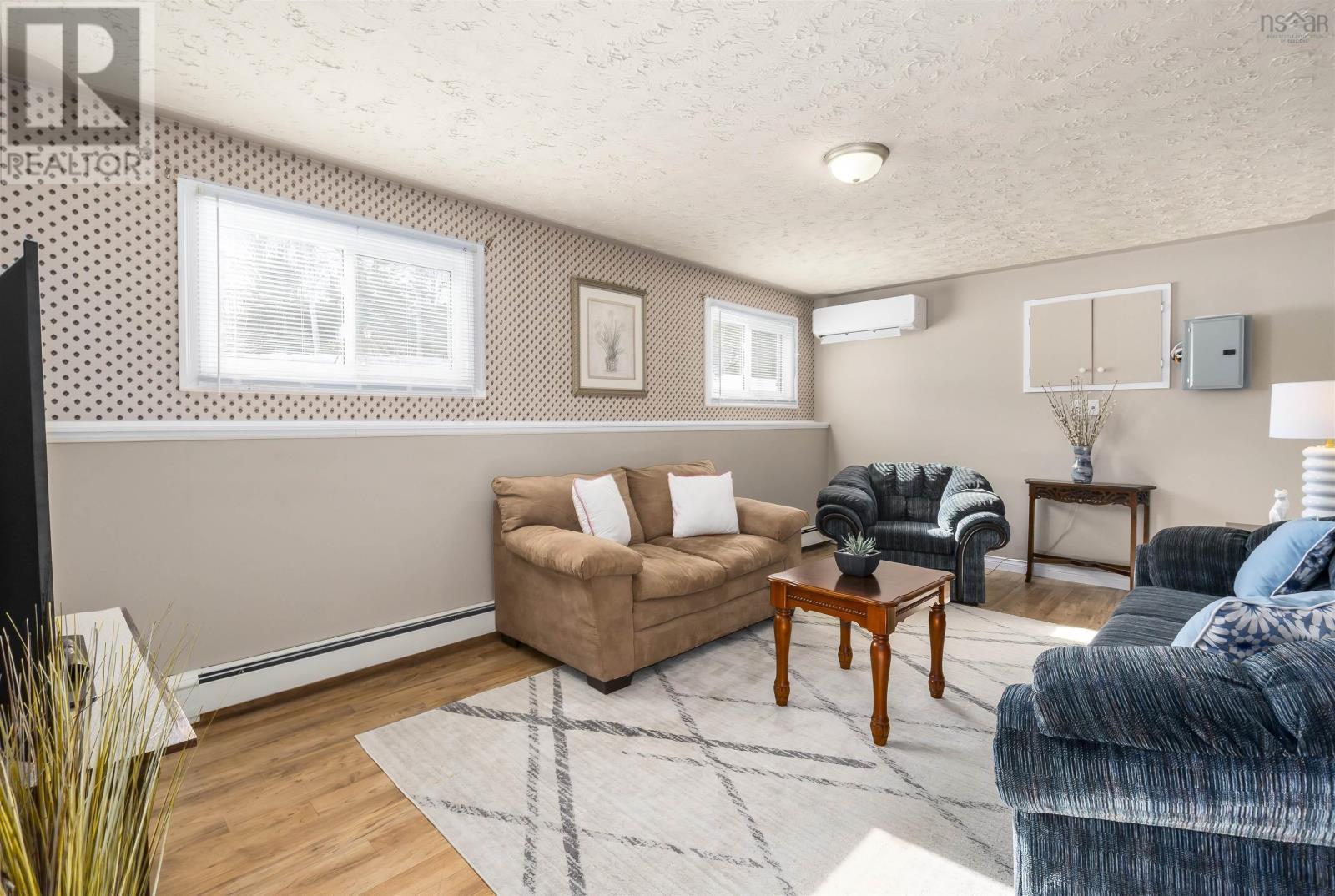 Property 22 of 28 of 39 Franklyn Drive