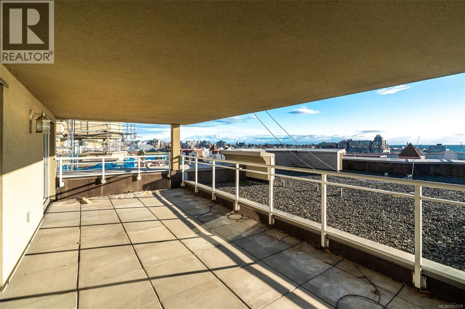 PH4 165 Kimta Road, Victoria