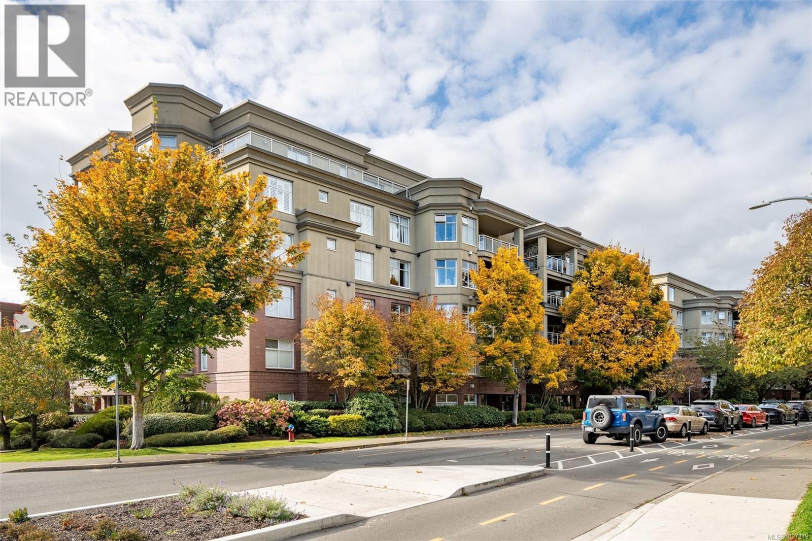 PH4 165 Kimta Road, Victoria