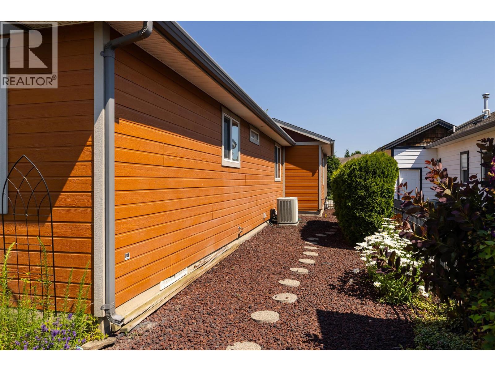  2195 Mimosa Drive, West Kelowna