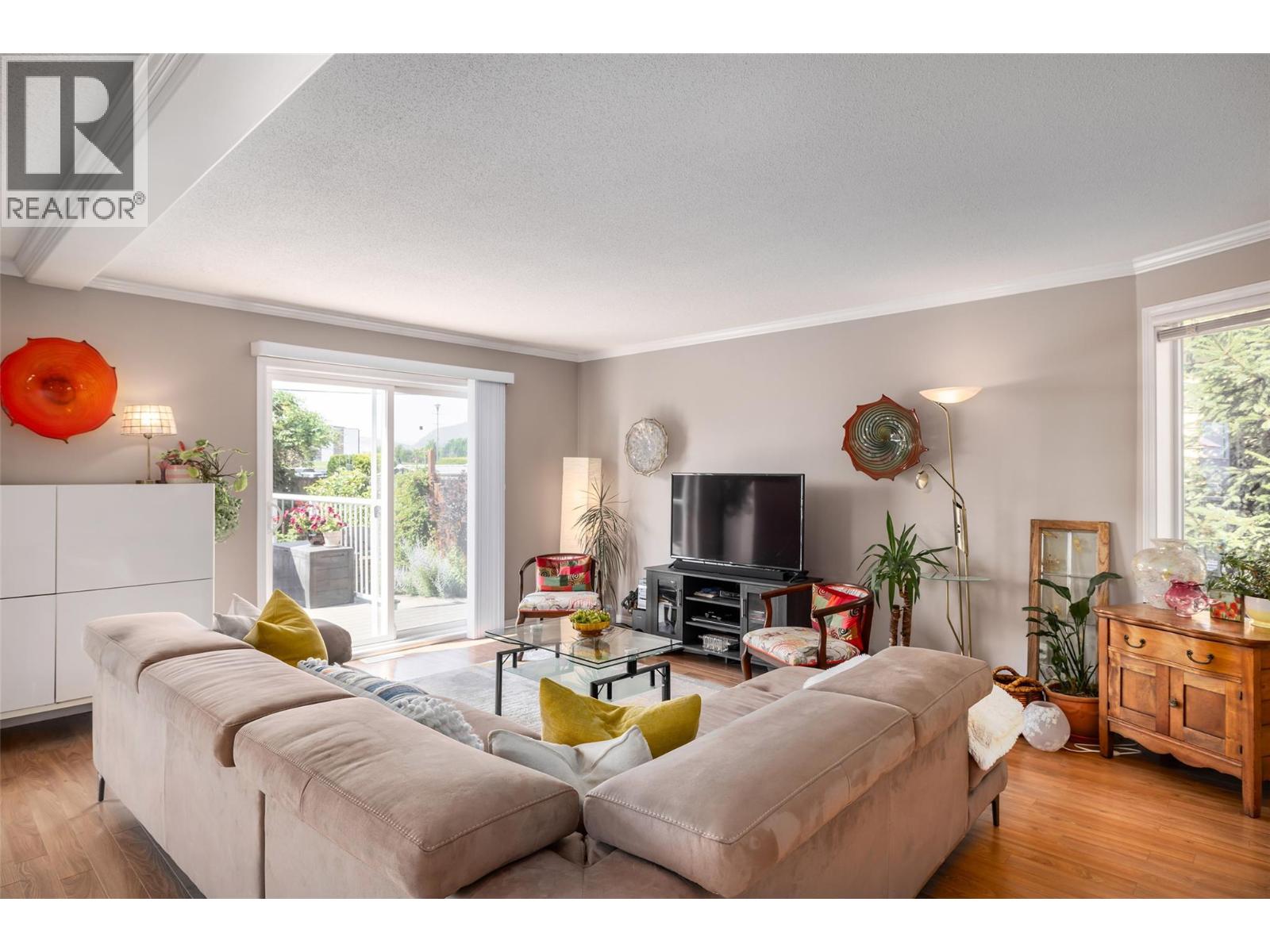  2195 Mimosa Drive, West Kelowna