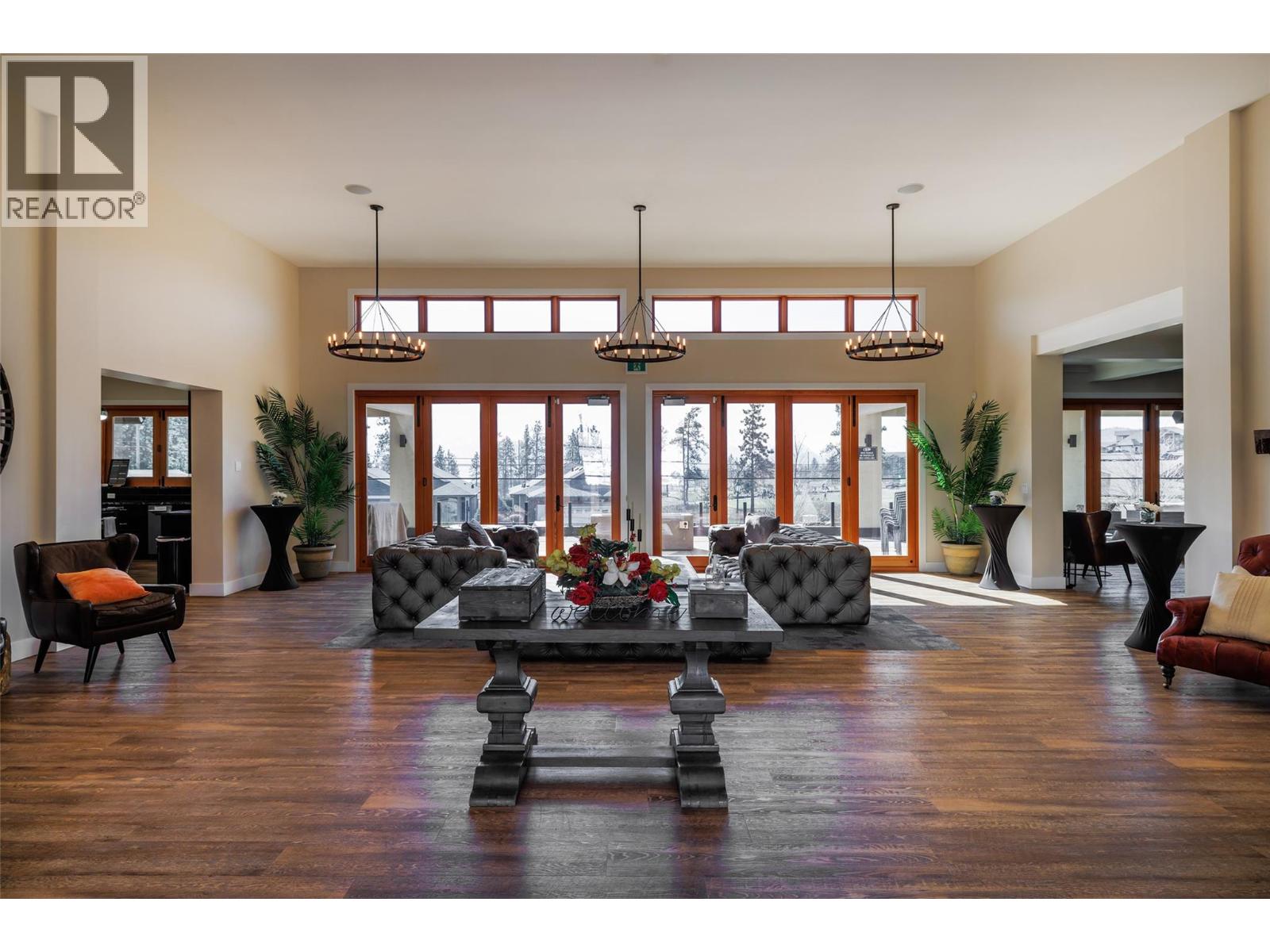  2195 Mimosa Drive, West Kelowna