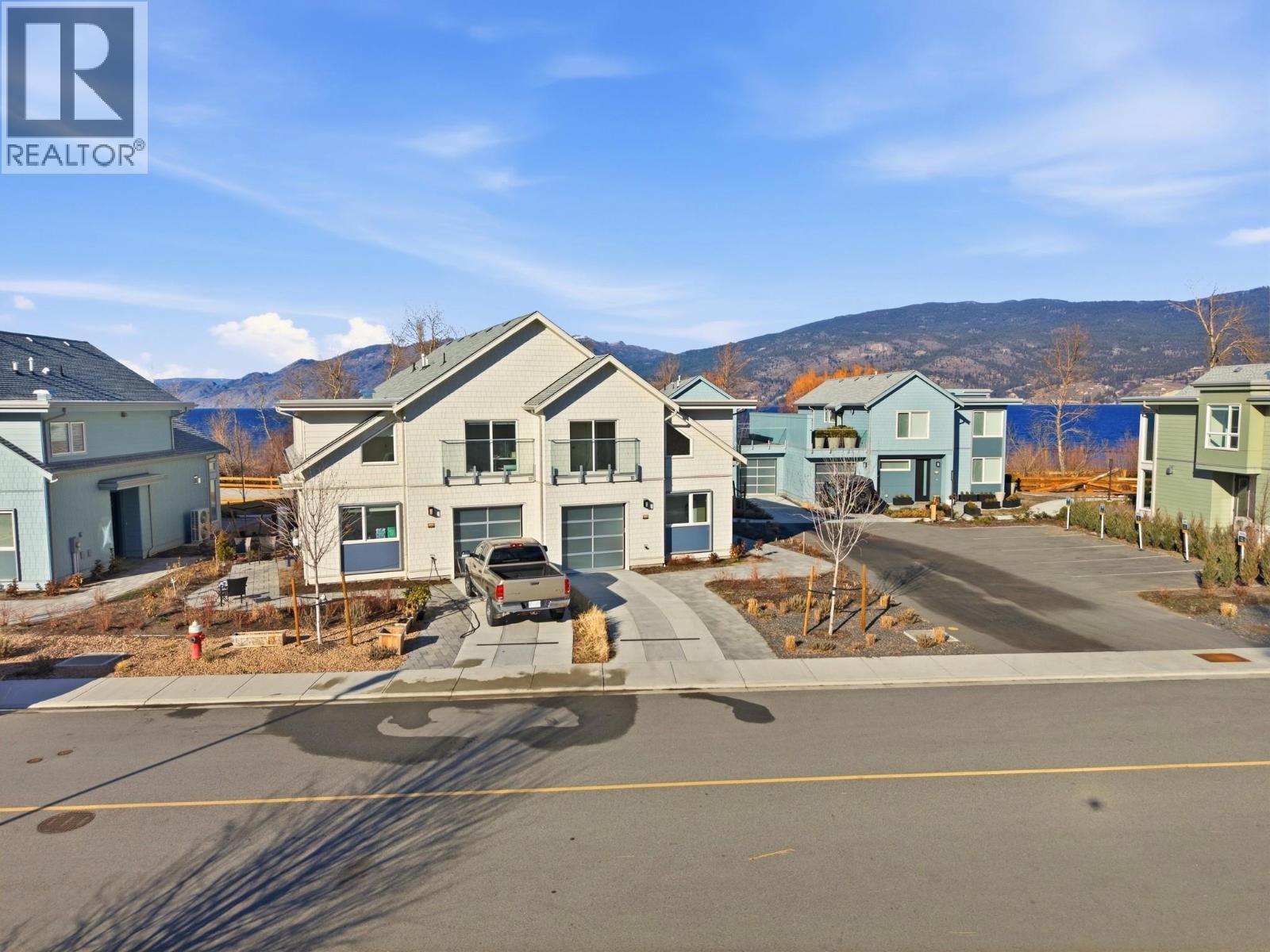 3170 Landry Crescent, Summerland