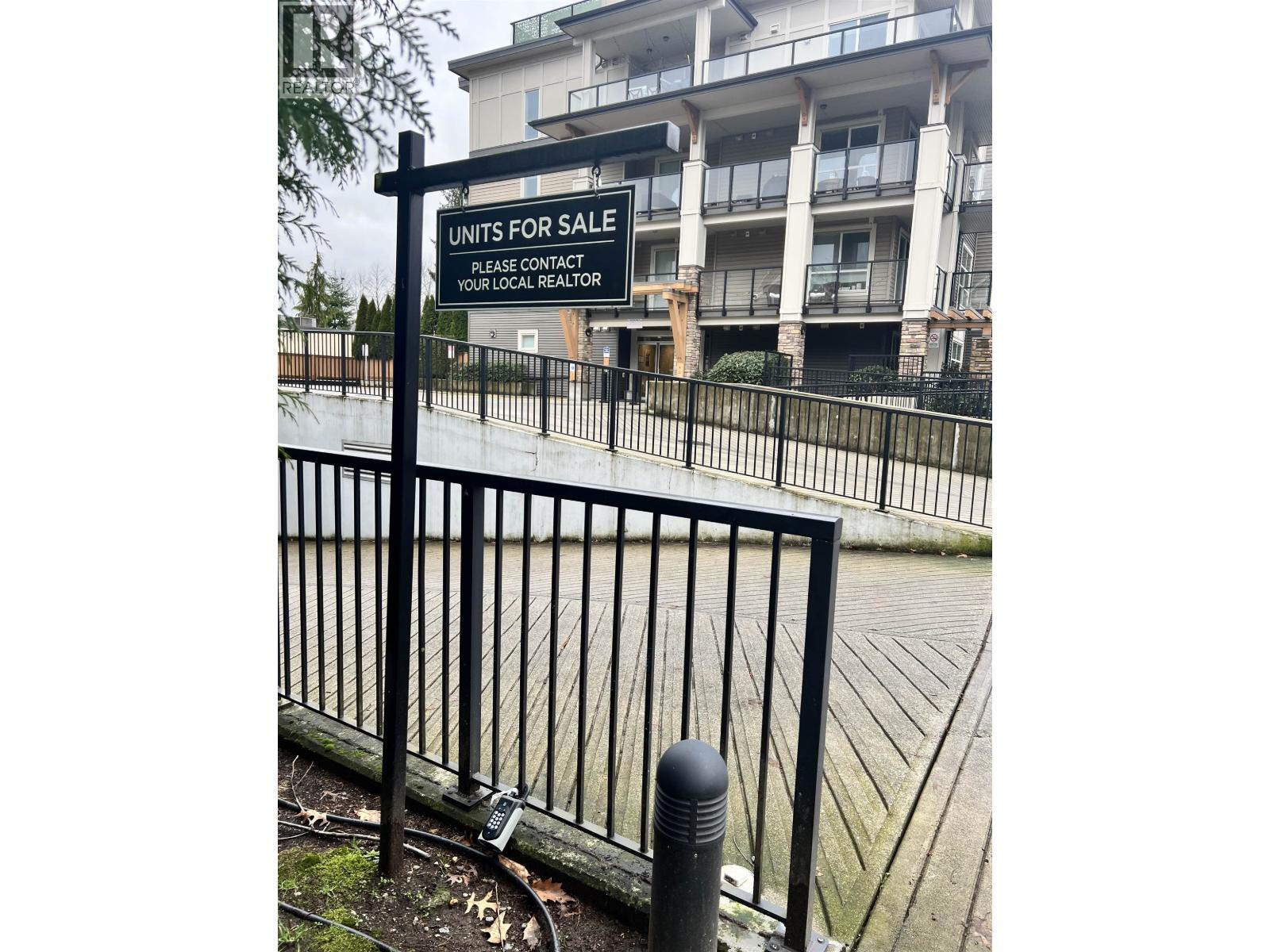 302 12409 HARRIS ROAD, Pitt Meadows