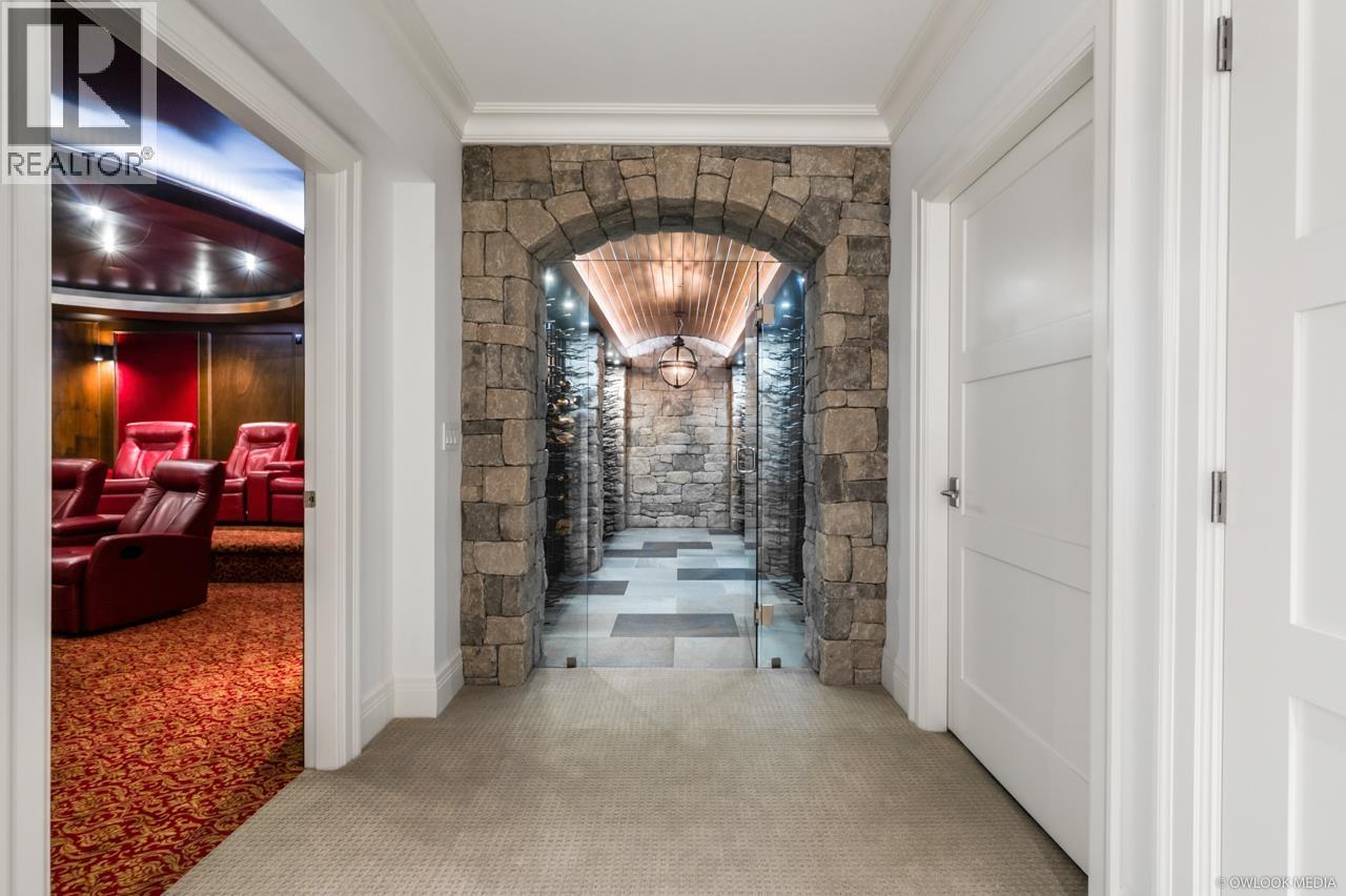 1485 CAMELOT ROAD, West Vancouver