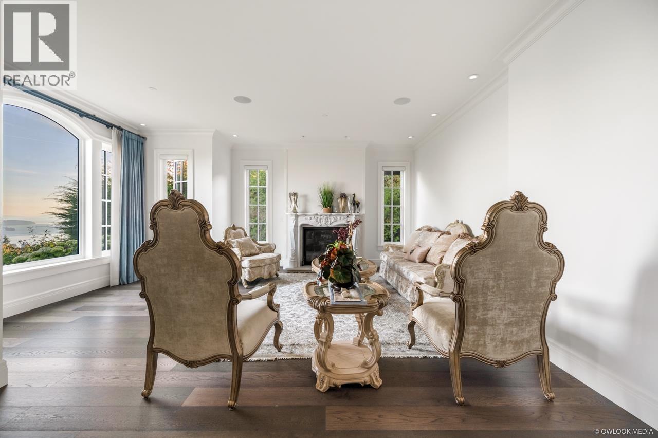 1485 CAMELOT ROAD, West Vancouver