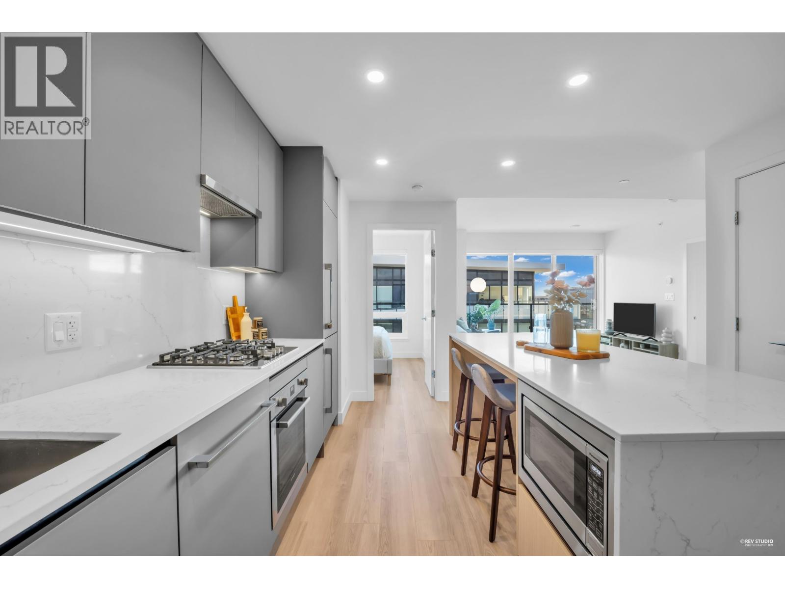 1510 5520 MCNAUGHTON ROAD