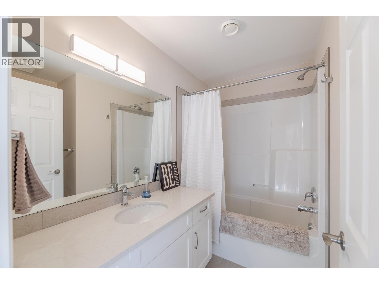 3346 SKAHA LAKE Road Unit# 1003, Penticton