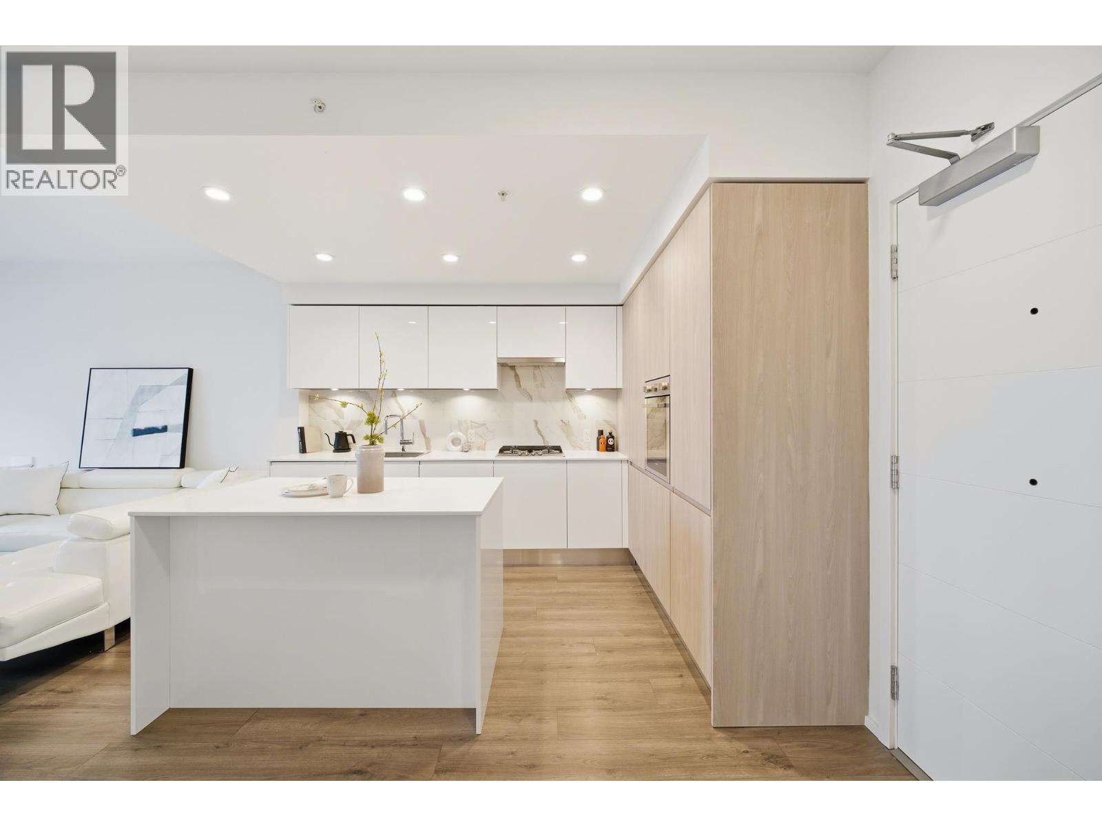 507 3888 EVERGREEN Place - photo 2