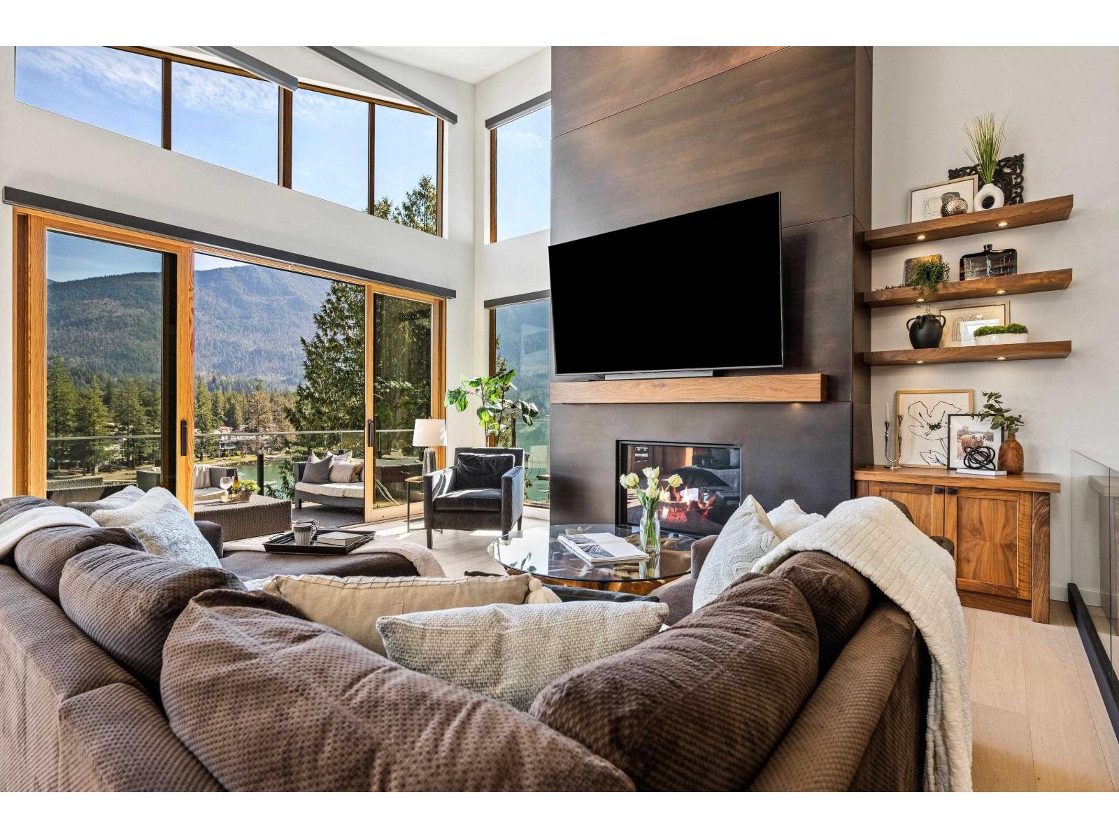 309 MUNROE Avenue - photo 2