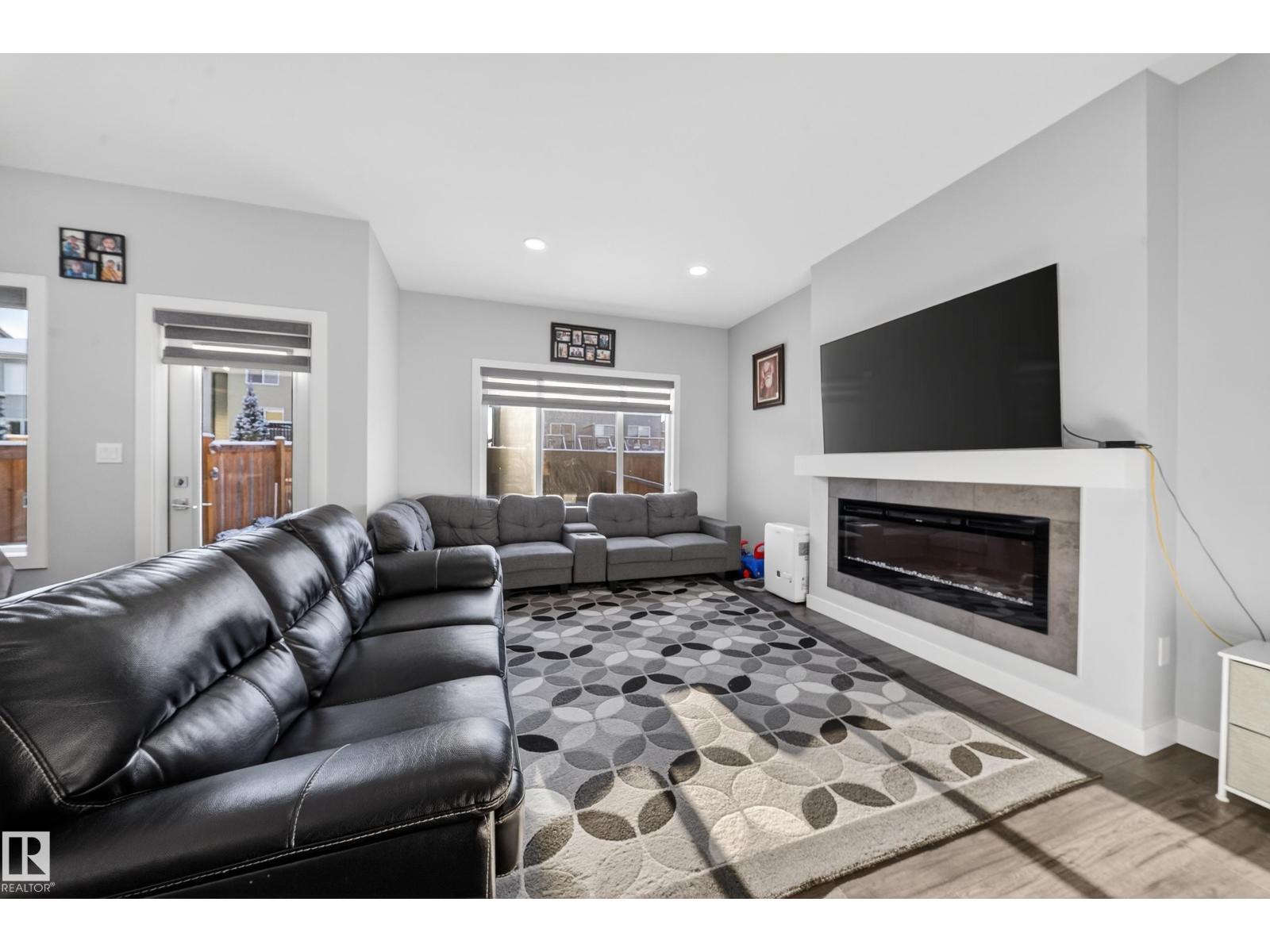 2084 GRAYDON HILL CR SW CR SW - 15