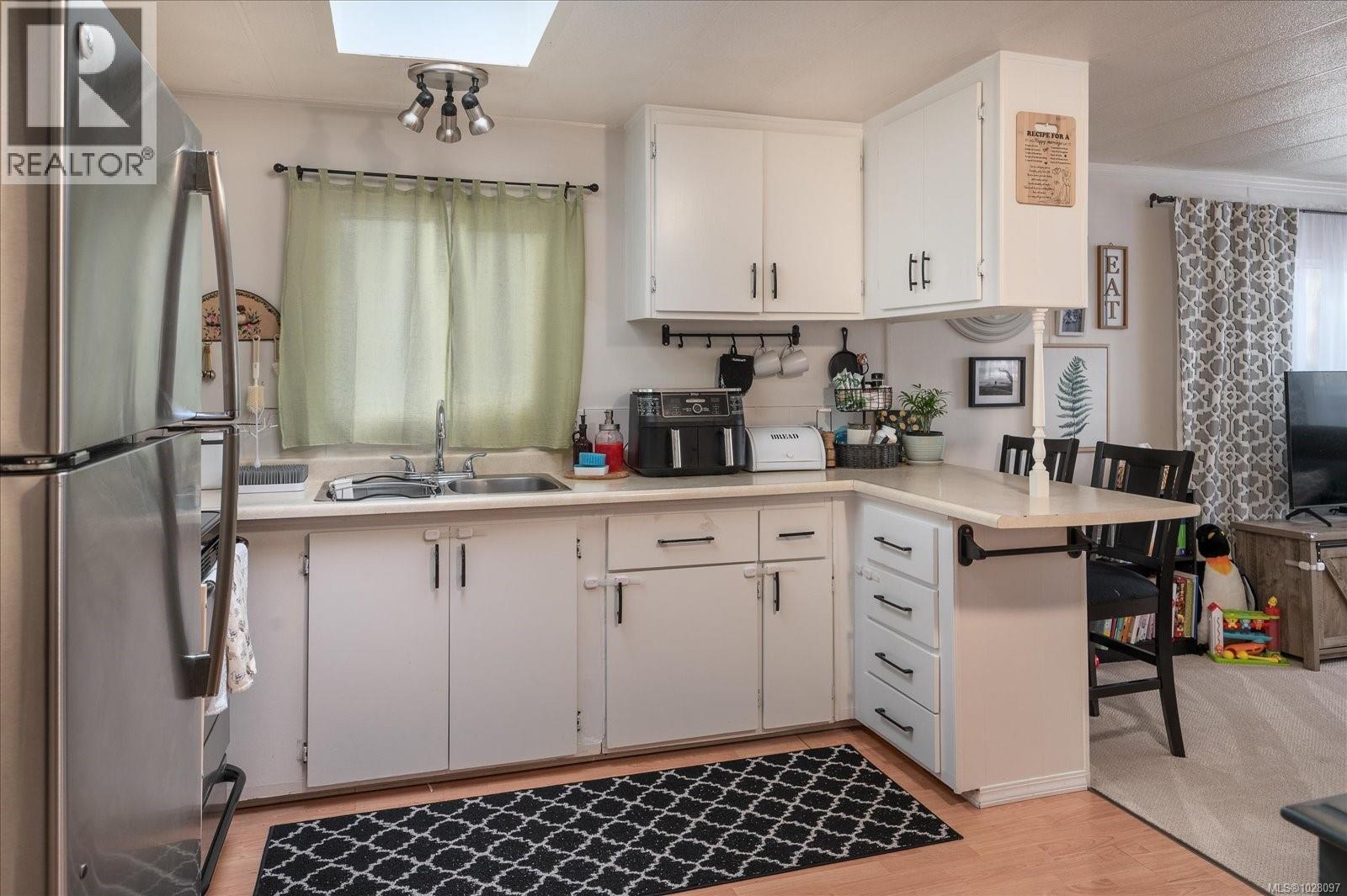 #62 3560 HALLBERG RD - 10